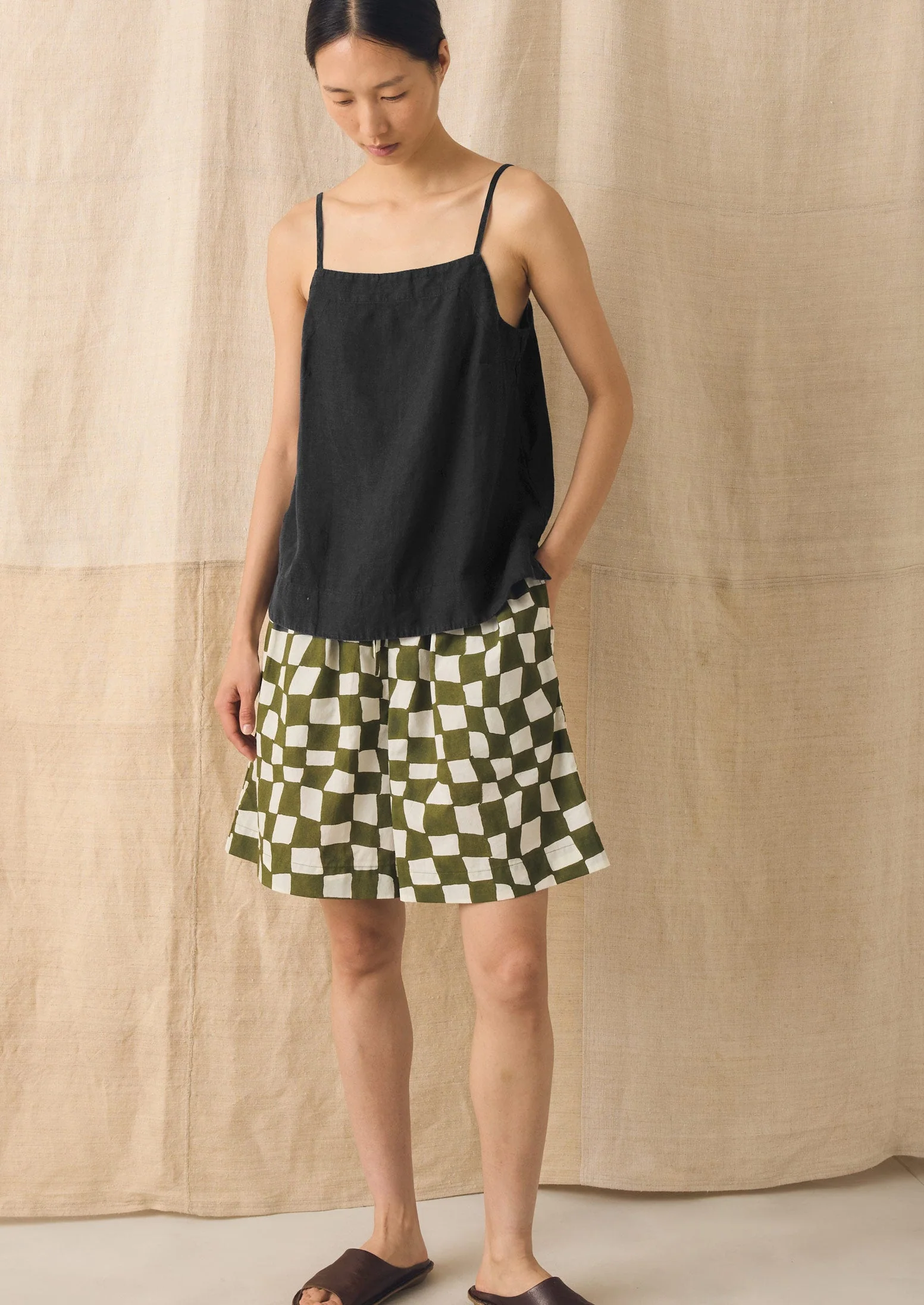 Block Print Warp Check Shorts | Olive - Image 4